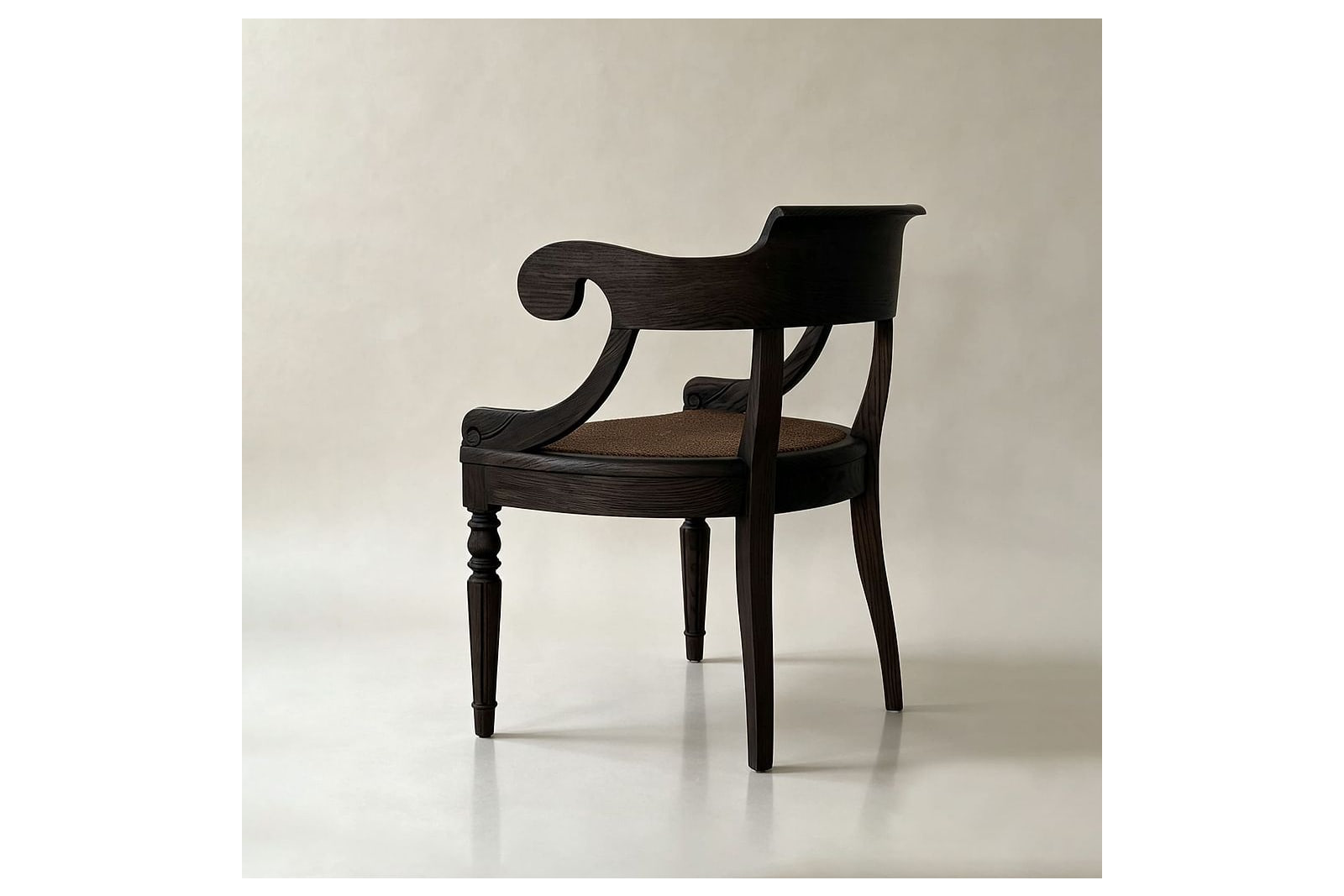 RIPPLE CHAIR