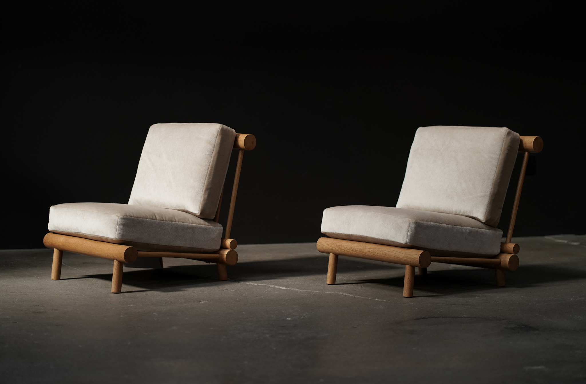 Pair of Charlotte Perriand Chairs "La Cachette", circa 1968, France