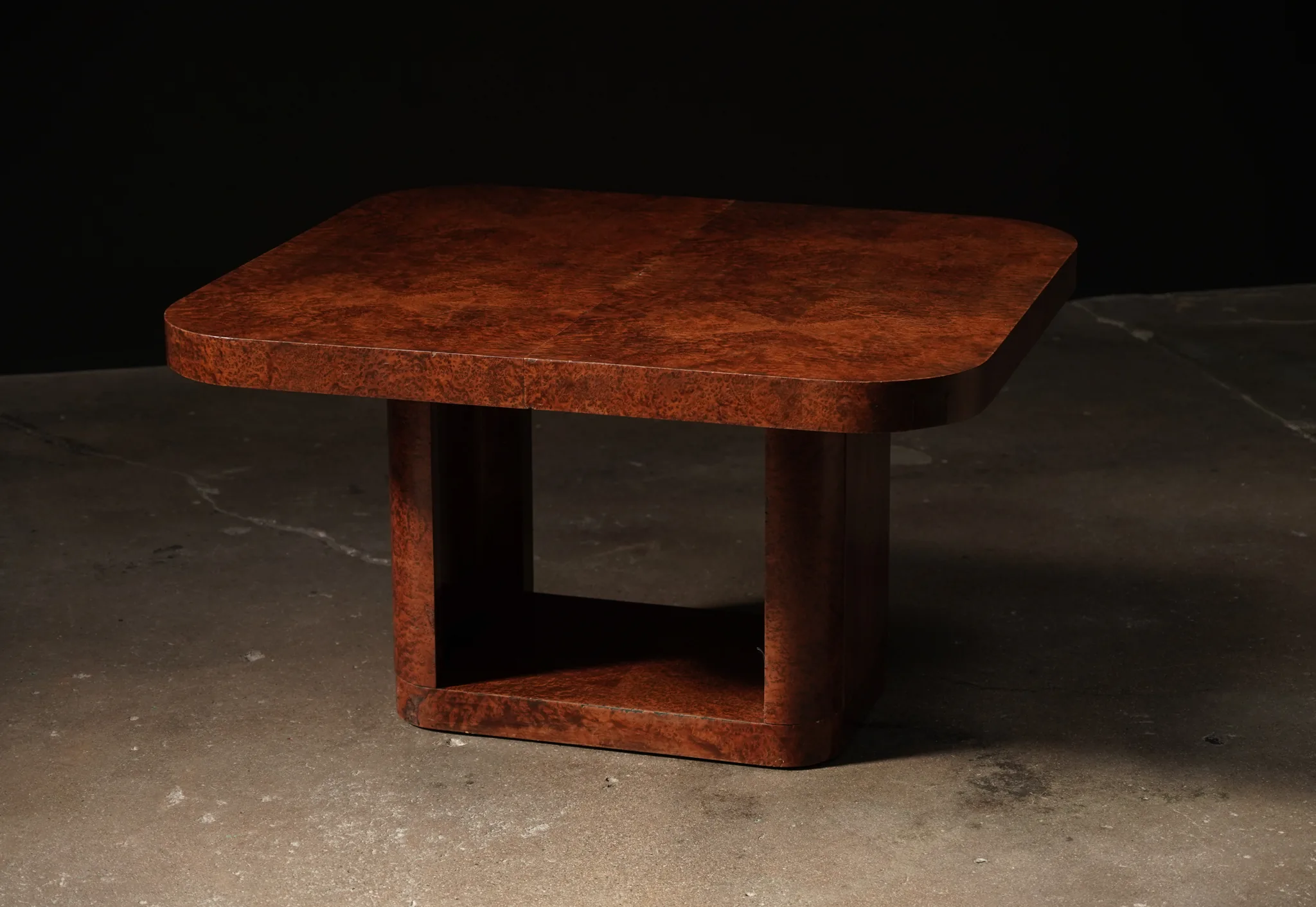 Deco Burl Wood Table